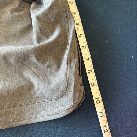 CHAMPION heather grey running shorts- lined, zipper pocket, neutral & versatile! - Picture 8 of 14